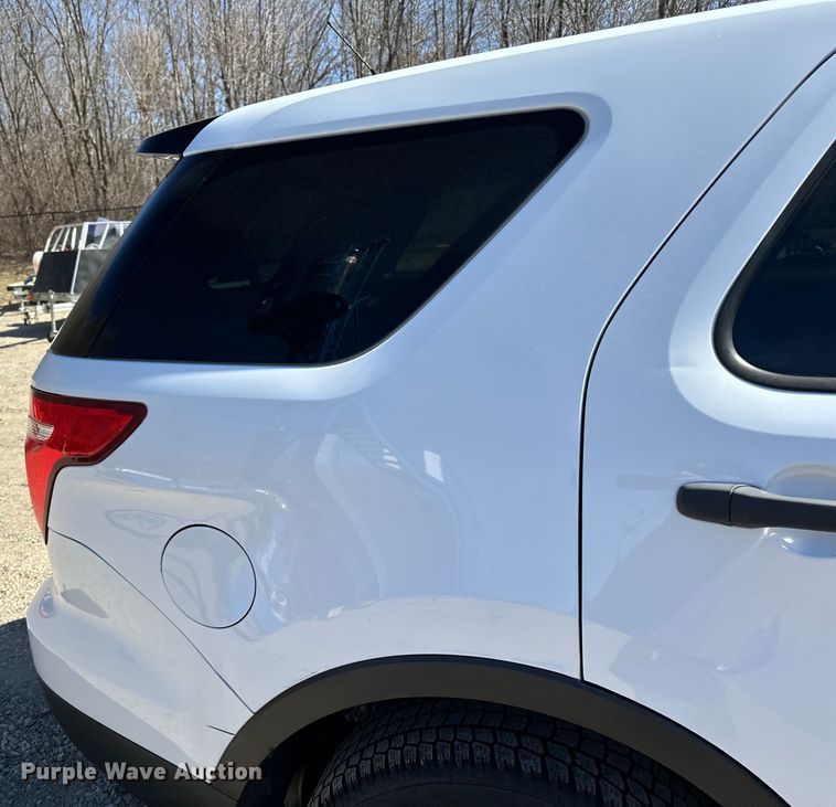 image for item LO9528 2013 Ford Explorer Police Interceptor  SUV