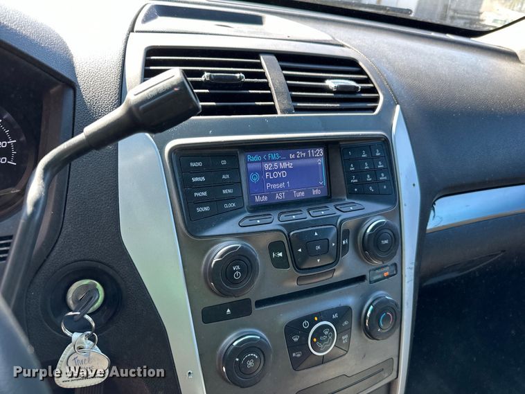 image for item LO9528 2013 Ford Explorer Police Interceptor  SUV