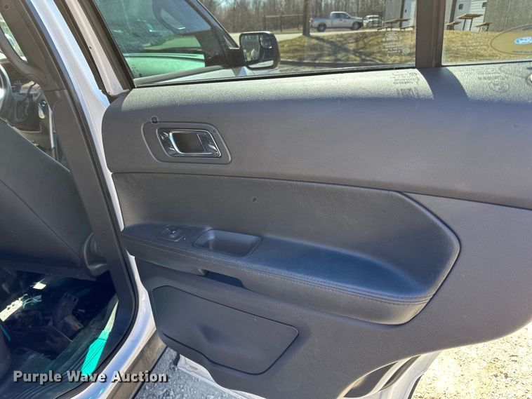 image for item LO9528 2013 Ford Explorer Police Interceptor  SUV