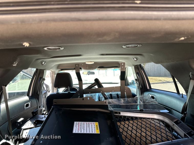 image for item LO9528 2013 Ford Explorer Police Interceptor  SUV