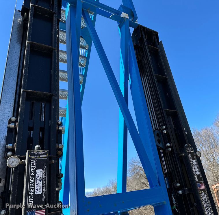 image for item LO9530 2018 Spectrum Sports International zipline