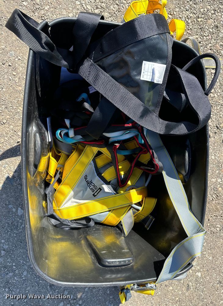 image for item LO9530 2018 Spectrum Sports International zipline