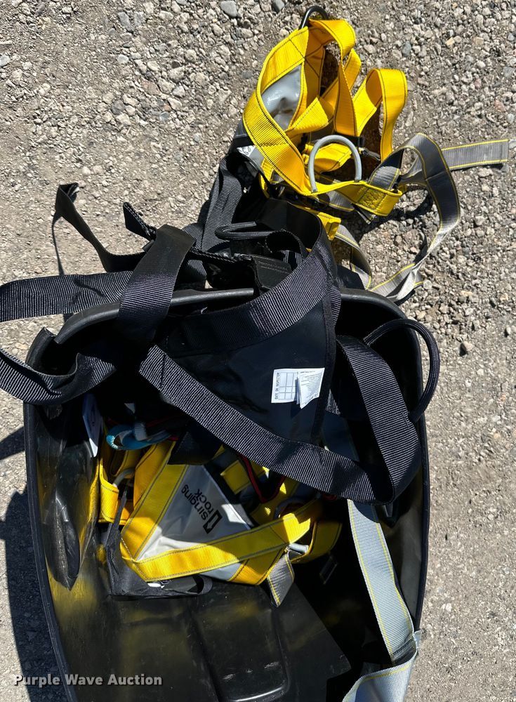 image for item LO9530 2018 Spectrum Sports International zipline