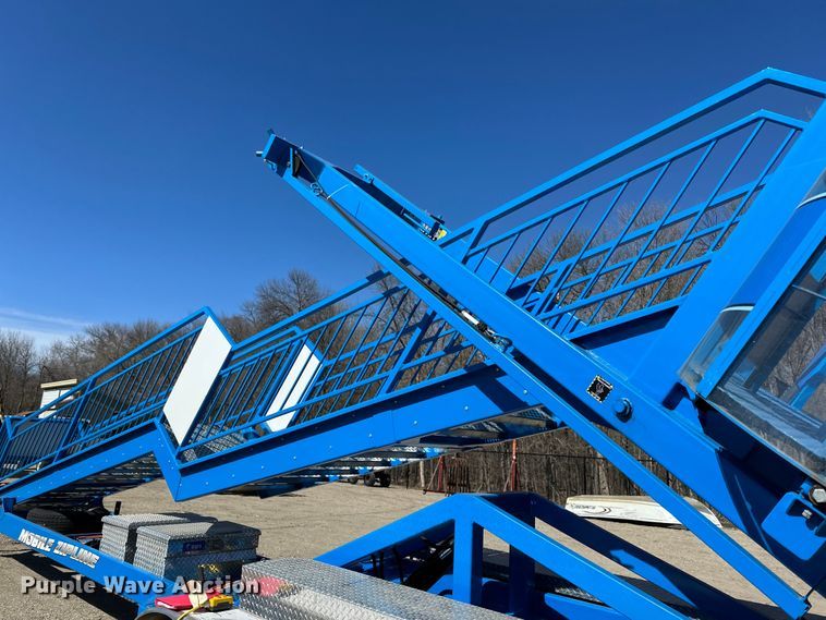 image for item LO9530 2018 Spectrum Sports International zipline