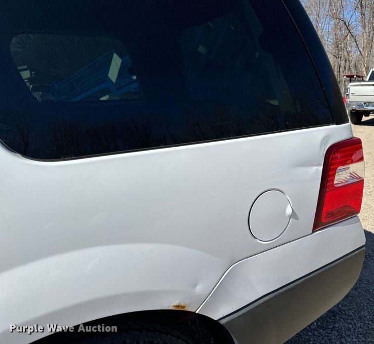 image for item LO9531 2011 Ford Expedition  SUV