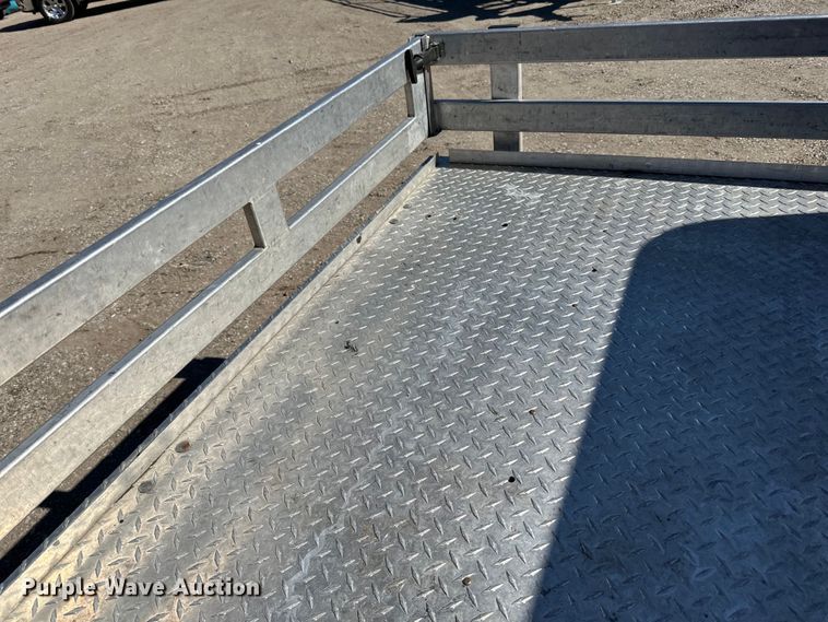 image for item LO9534 2009 E-Ride Industries  utility vehicle