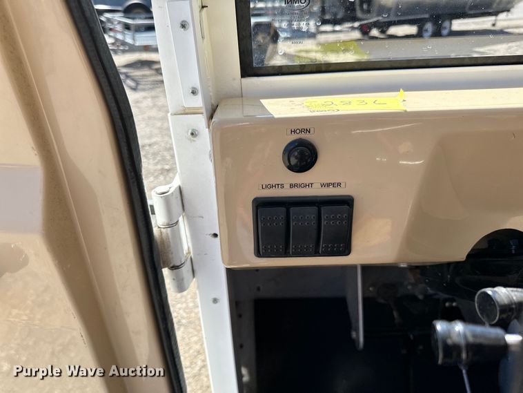 image for item LO9534 2009 E-Ride Industries  utility vehicle