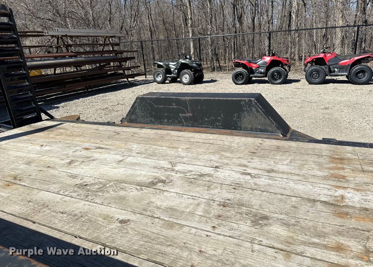 image for item LO9535 2011 Felling equipment trailer