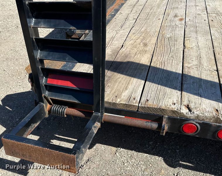 image for item LO9535 2011 Felling equipment trailer