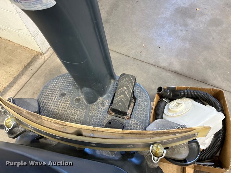 image for item LO9540 Advance SC3000 Eco Flex  floor scrubber 