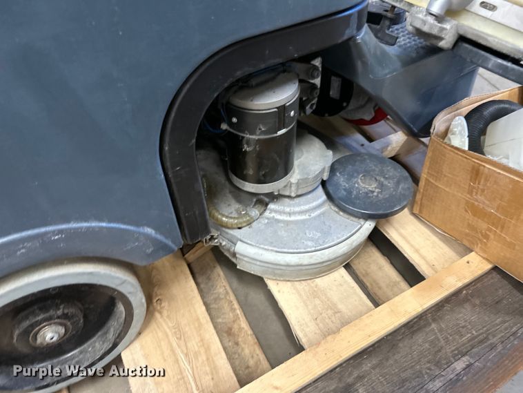 image for item LO9540 Advance SC3000 Eco Flex  floor scrubber 