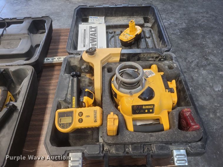 image for item MJ9022 Surveying equipment 