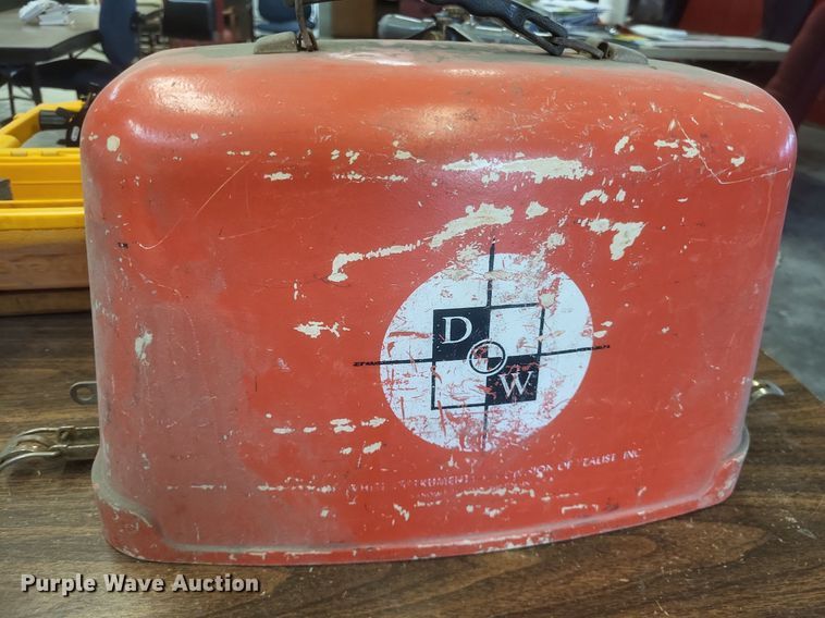 image for item MJ9022 Surveying equipment 