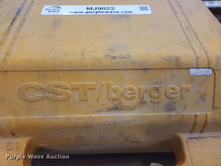 image for item MJ9022 Surveying equipment 