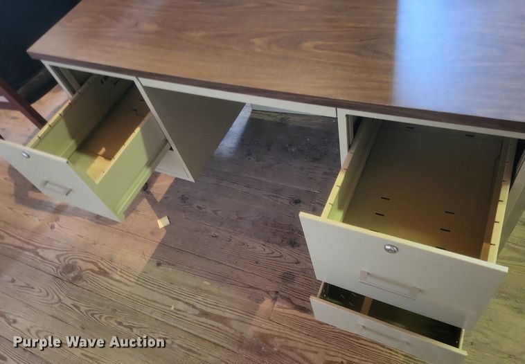 image for item MJ9024 Electronics