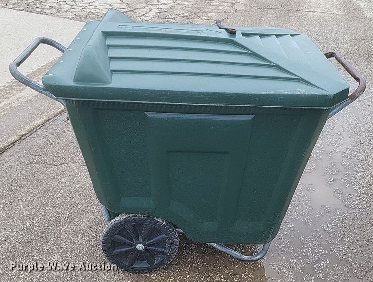 image for item MJ9025 Approximately 50 Ameri Kart trash carts