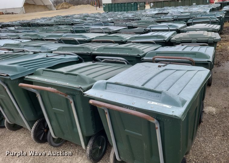 image for item MJ9026 Approximately 100 Ameri Kart trash carts