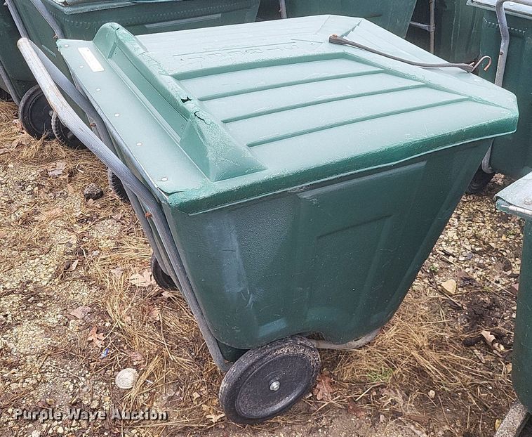 image for item MJ9027 Approximately 50 Ameri Kart trash carts
