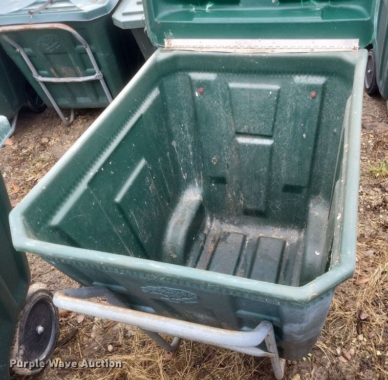 image for item MJ9027 Approximately 50 Ameri Kart trash carts