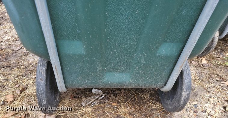 image for item MJ9027 Approximately 50 Ameri Kart trash carts