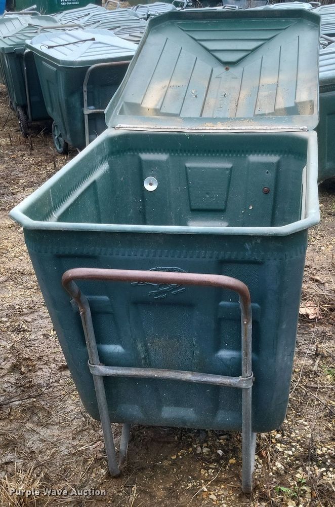 image for item MJ9029 Approximately 50 Ameri Kart trash carts