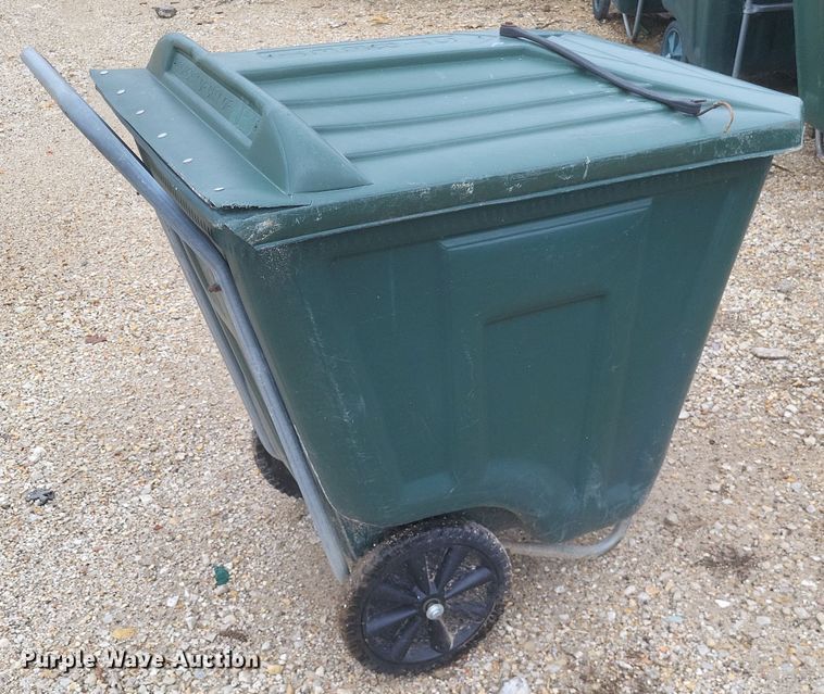 image for item MJ9032 Approximately 100 Ameri Kart trash cans