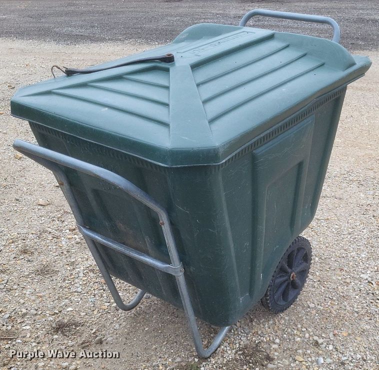 image for item MJ9032 Approximately 100 Ameri Kart trash cans