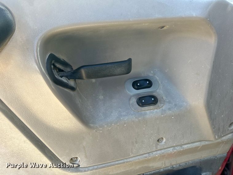 image for item MO9200 2003 Sterling LT9500 dump truck