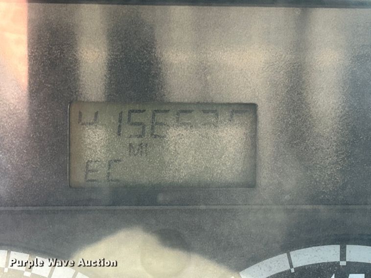 image for item MO9200 2003 Sterling LT9500 dump truck