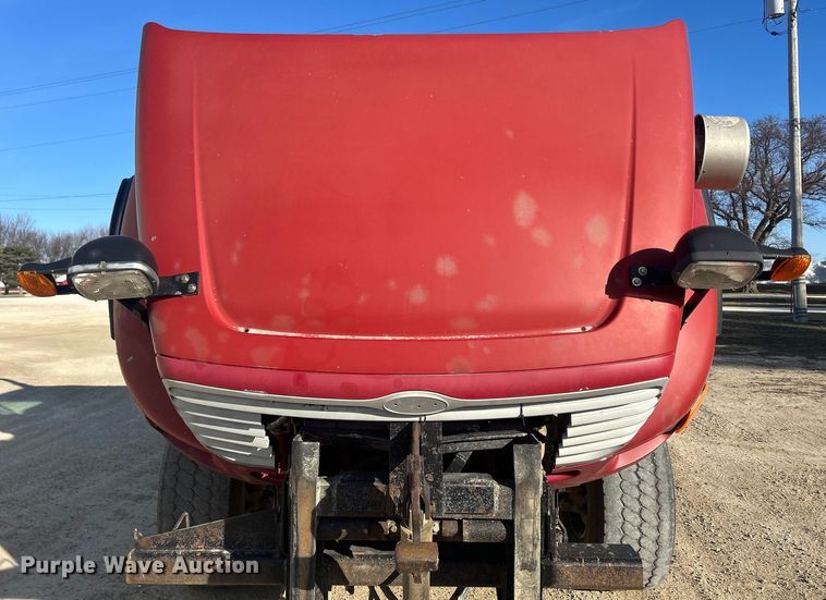 image for item MO9200 2003 Sterling LT9500 dump truck