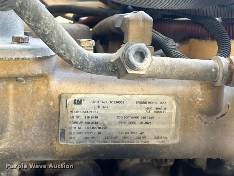 image for item MO9200 2003 Sterling LT9500 dump truck