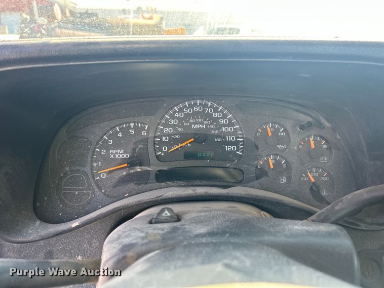 image for item MO9201 2003 Chevrolet Silverado 1500 pickup truck