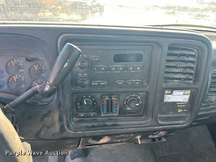 image for item MO9201 2003 Chevrolet Silverado 1500 pickup truck