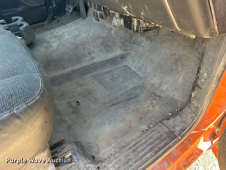 image for item MO9201 2003 Chevrolet Silverado 1500 pickup truck