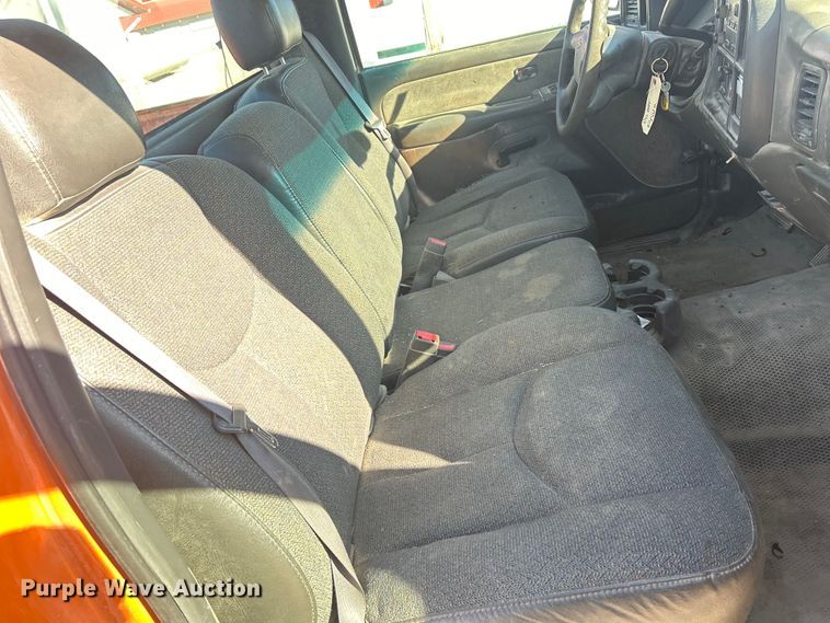 image for item MO9201 2003 Chevrolet Silverado 1500 pickup truck