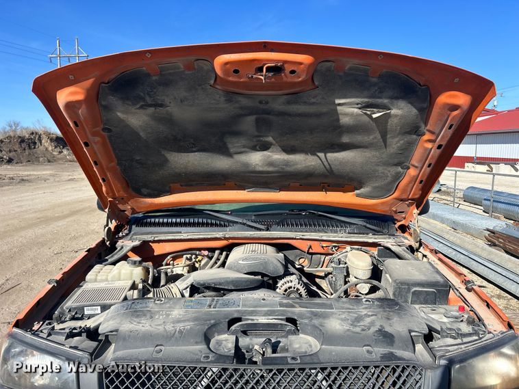 image for item MO9201 2003 Chevrolet Silverado 1500 pickup truck