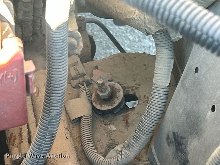 image for item MO9201 2003 Chevrolet Silverado 1500 pickup truck