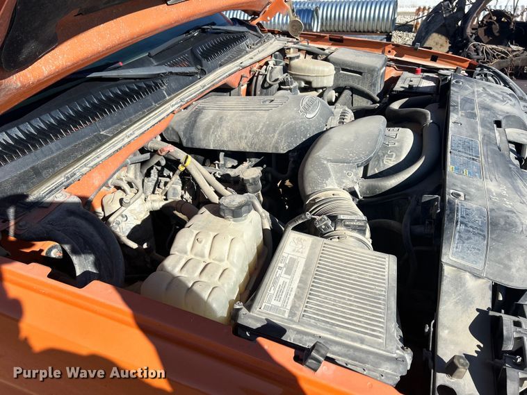 image for item MO9201 2003 Chevrolet Silverado 1500 pickup truck