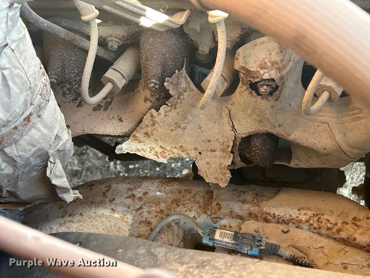 image for item MO9201 2003 Chevrolet Silverado 1500 pickup truck