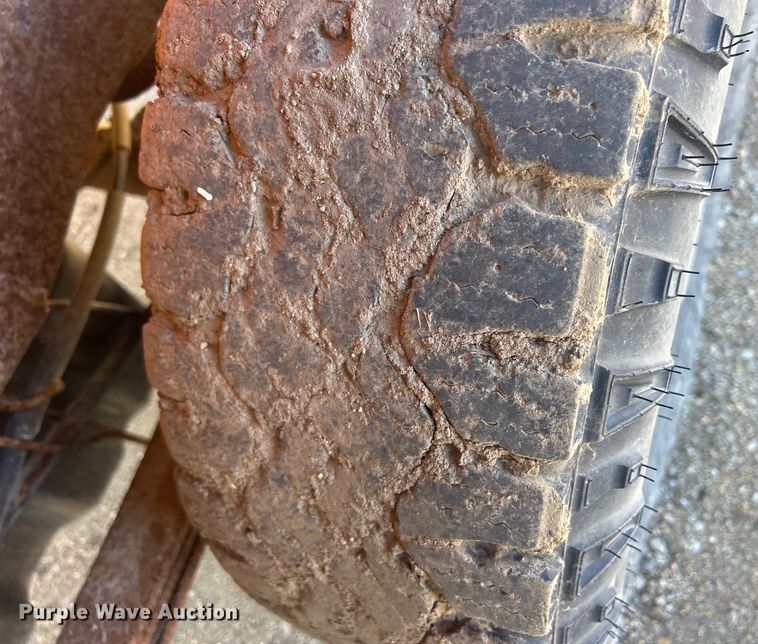 image for item MO9201 2003 Chevrolet Silverado 1500 pickup truck