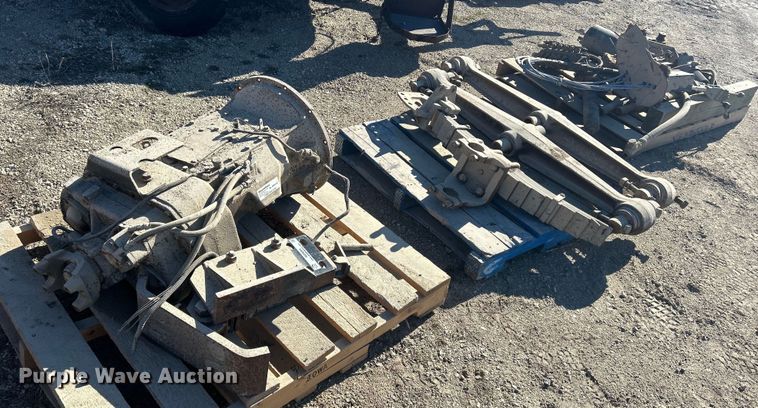 image for item MO9204 Truck parts