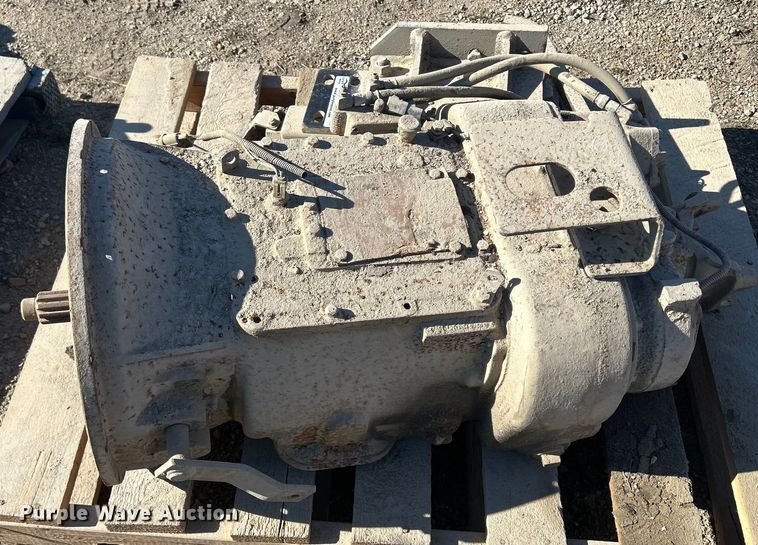 image for item MO9204 Truck parts