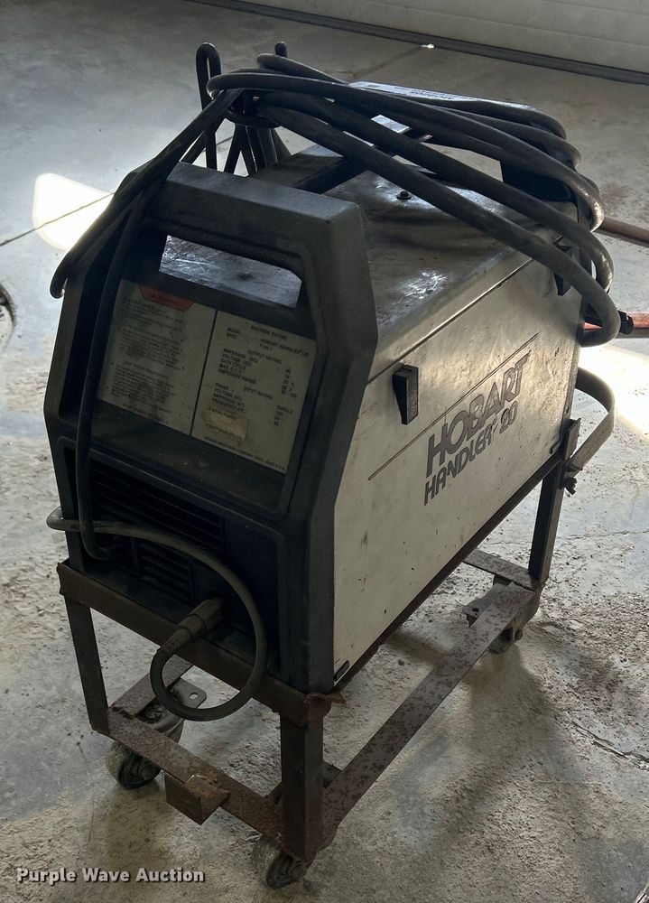 image for item MO9205 Hobart Handler 120 welder