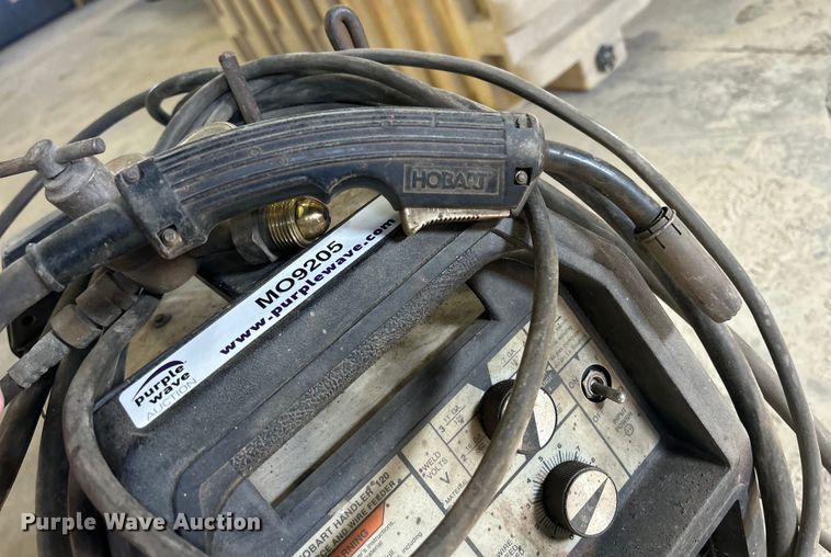 image for item MO9205 Hobart Handler 120 welder