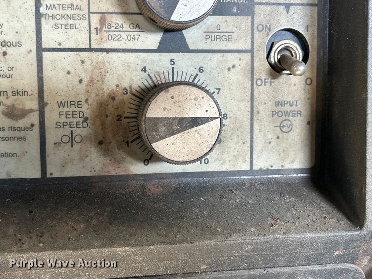 image for item MO9205 Hobart Handler 120 welder