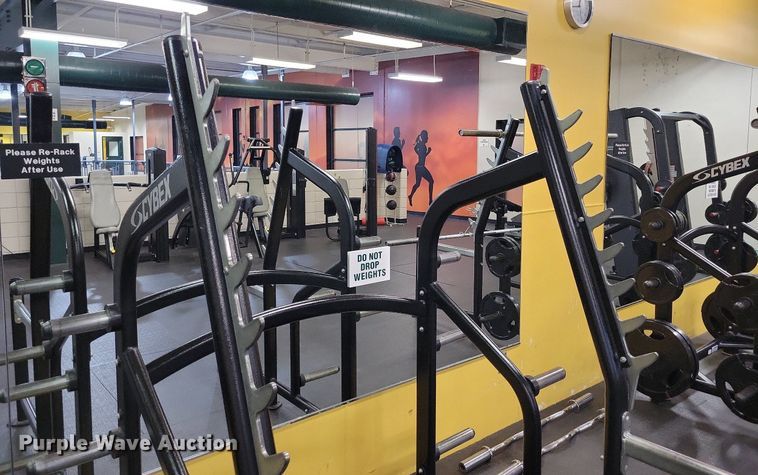 image for item MQ9682 Cybex squat rack