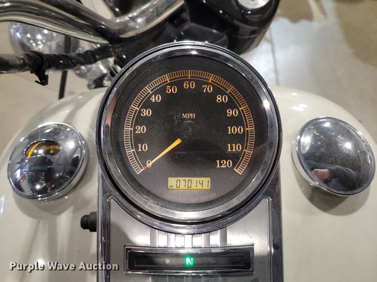 image for item MQ9724 2012 Harley Davidson Road King Police motorcycle