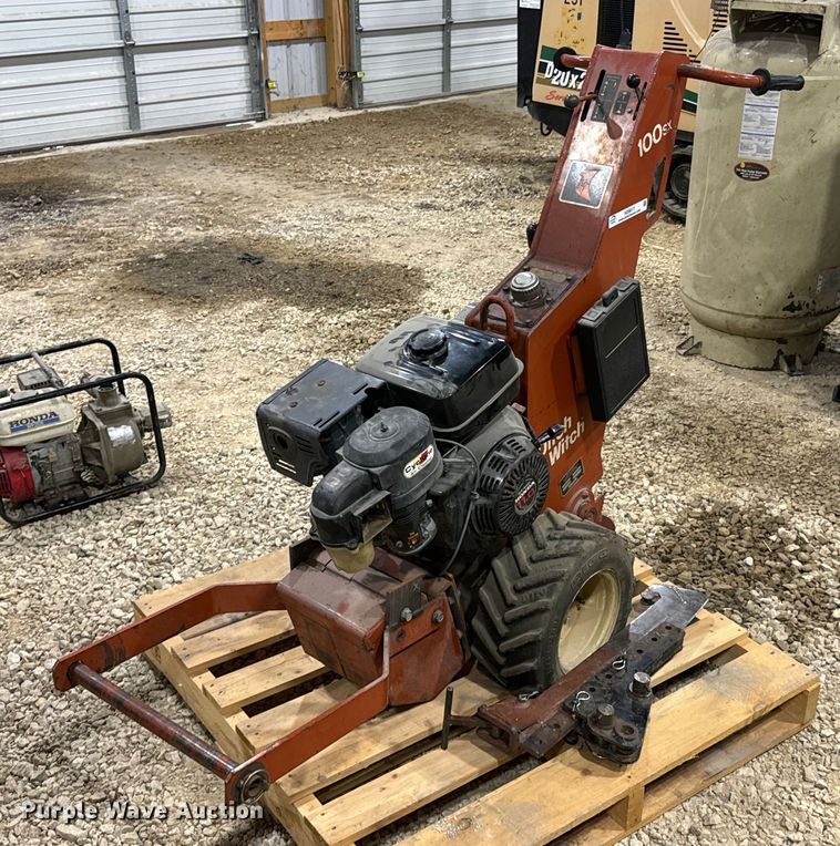 image for item ND9017 1995 Ditch Witch 100SX cable plow