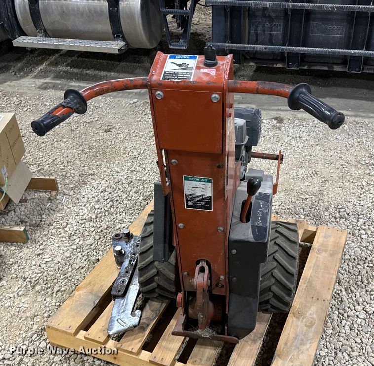 image for item ND9017 1995 Ditch Witch 100SX cable plow