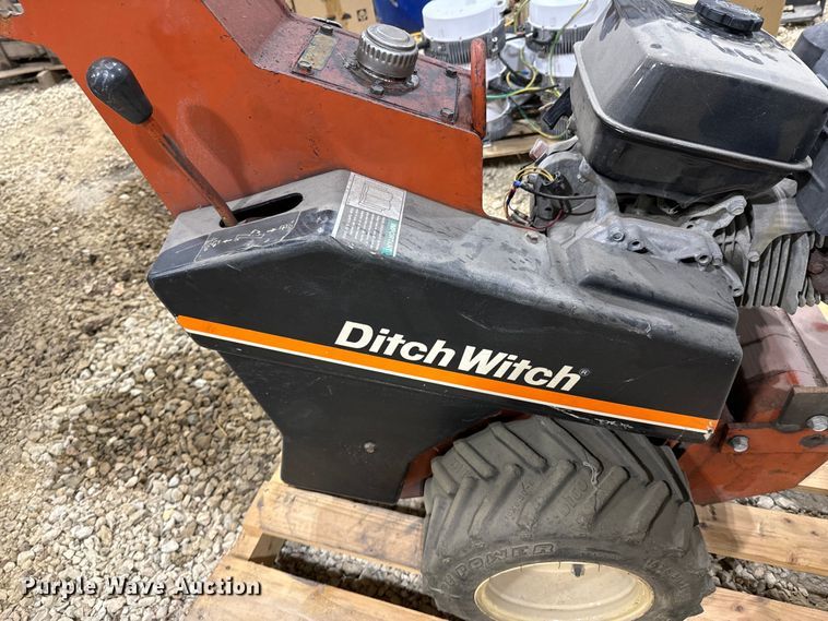 image for item ND9017 1995 Ditch Witch 100SX cable plow